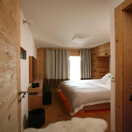 Chalet Hotel