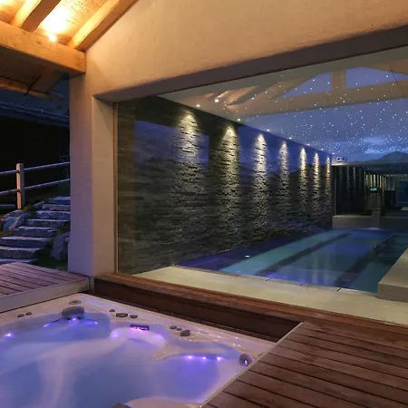 Hotel Chalet 5*