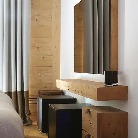 Hotel Chalet 5*